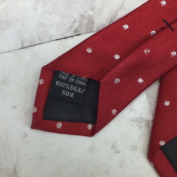 Michael Kors red and white polka dot silk tie - Picture 5 of 5